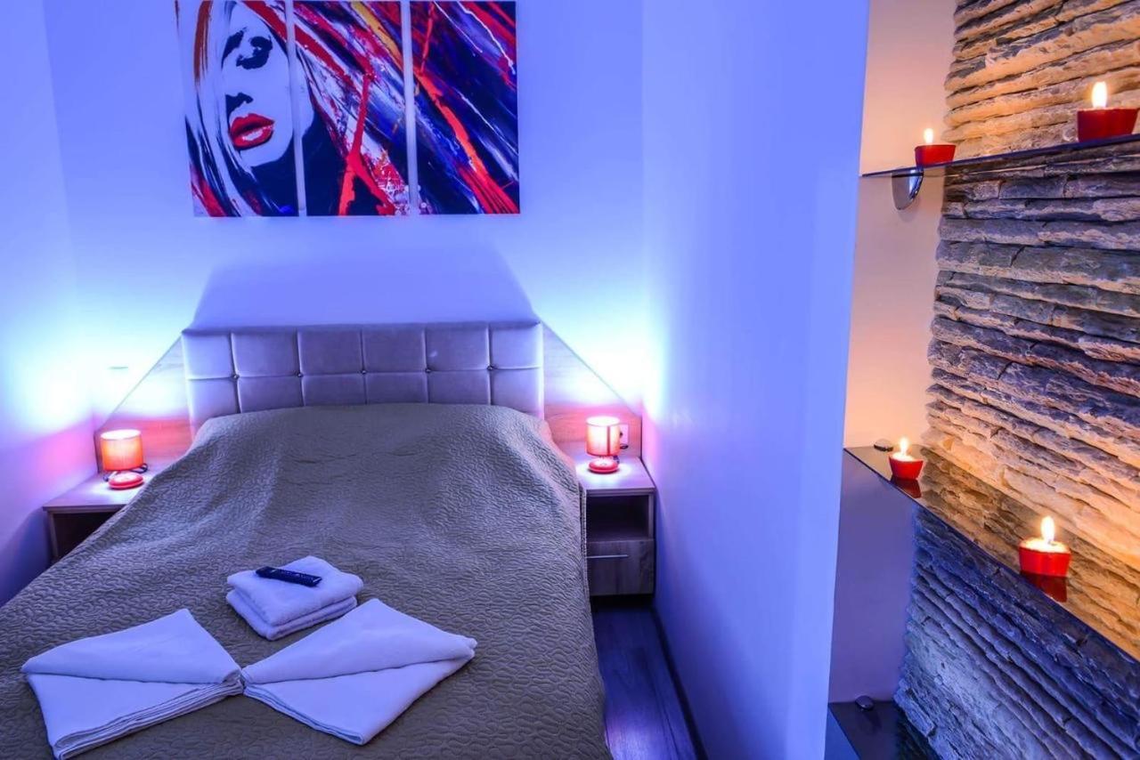 Mary Apartment Old Town Brasov Ngoại thất bức ảnh